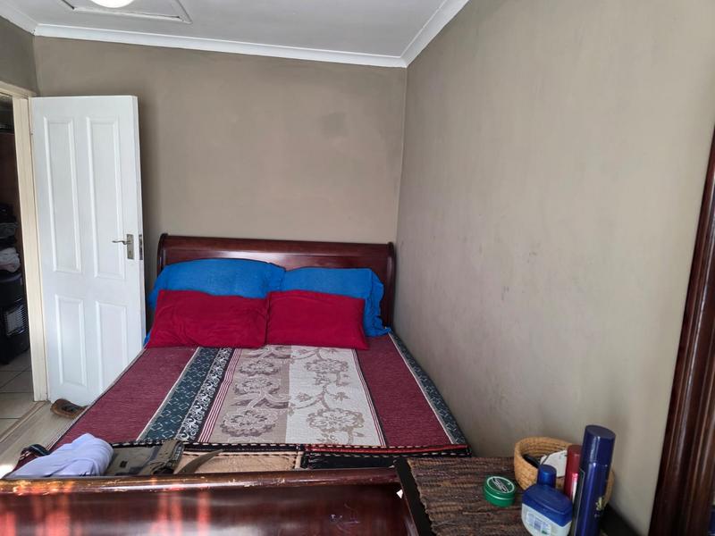 2 Bedroom Property for Sale in Bongweni Western Cape